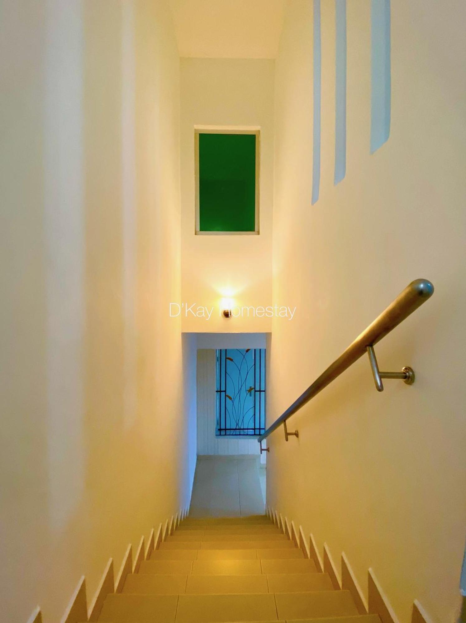 4 Bedrooms Homestay, Fully Aircond In Sendayan By D'Kay Homes I 10-15 Pax スレンバン エクステリア 写真